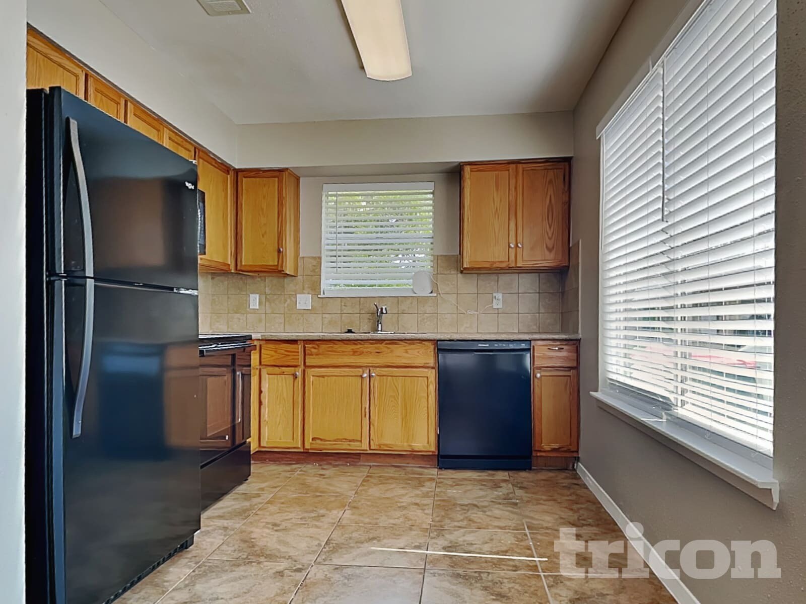 Building Photo - 13175 Pebblewalk Cir S