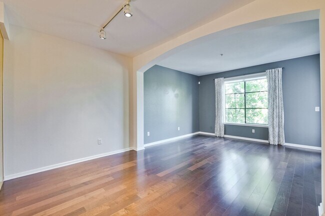 Building Photo - Condo for Rent Near Japantown in Downtown ...
