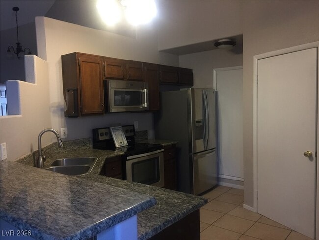 Building Photo - 229 Coconut Grove Ct