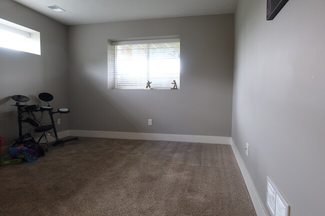 Building Photo - 3684 Merriville Ct