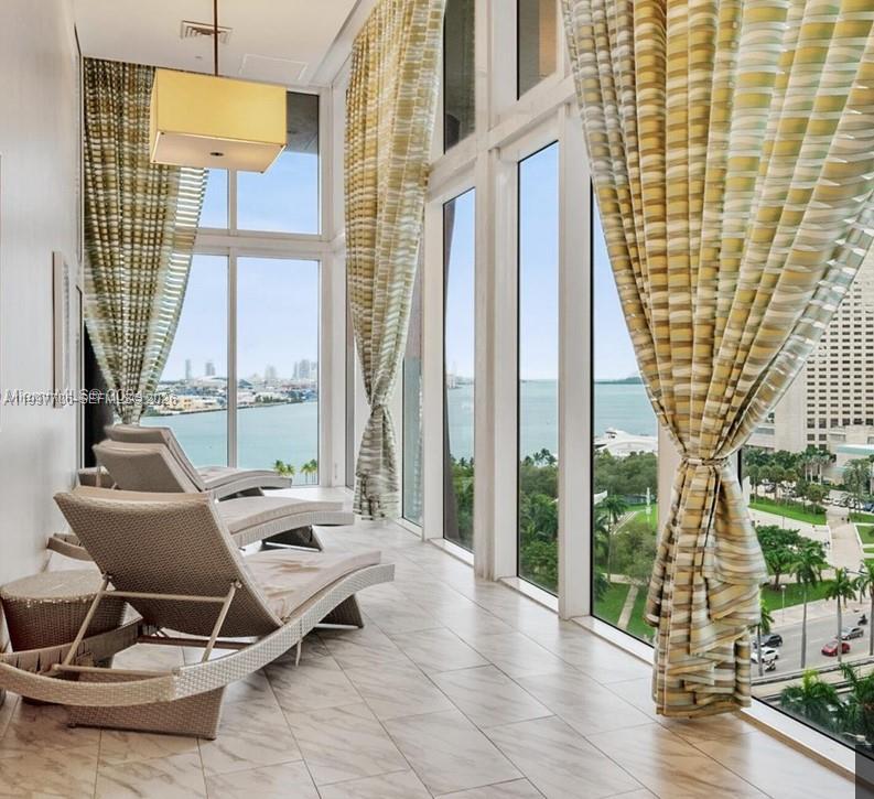 Building Photo - 50 Biscayne Blvd