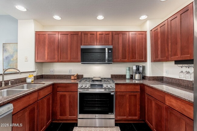 Building Photo - 19700 N 76th St