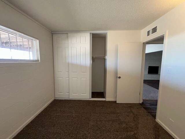 Building Photo - 4870 Billman Ave