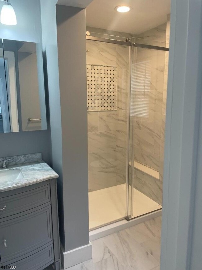 Building Photo - 897 Springfield Ave