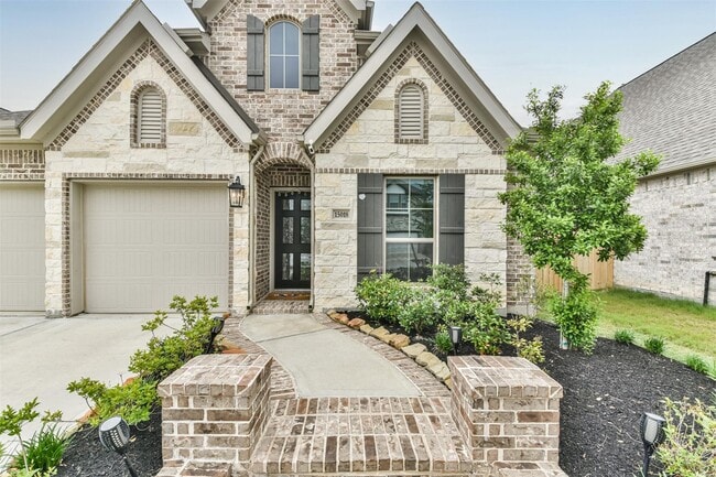 Building Photo - 15018 Concho River Wy