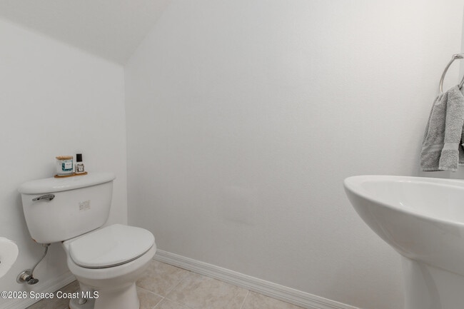 Building Photo - 1390 Hampton Park Ln