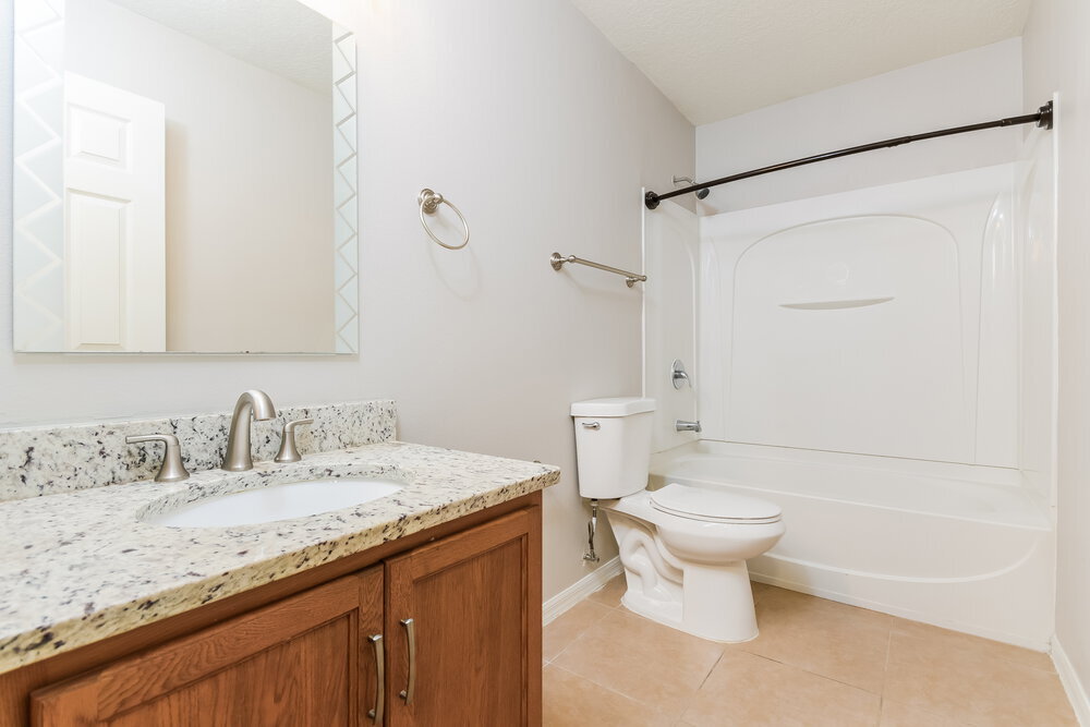 Building Photo - 16805 Gold Star Ct