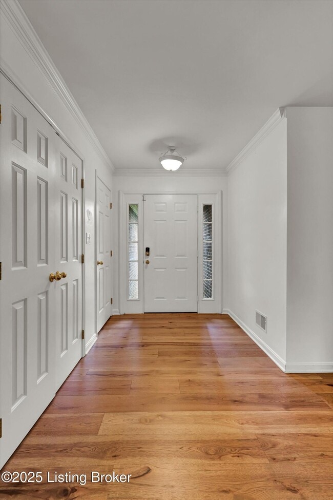 Building Photo - 9816 Calamar Ct