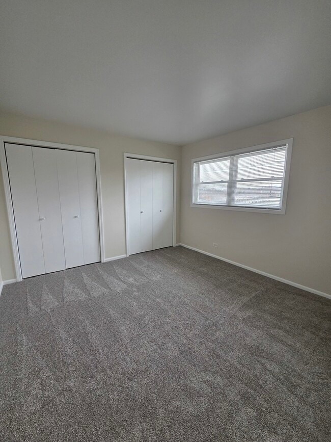 Building Photo - 608 N Washington Ave