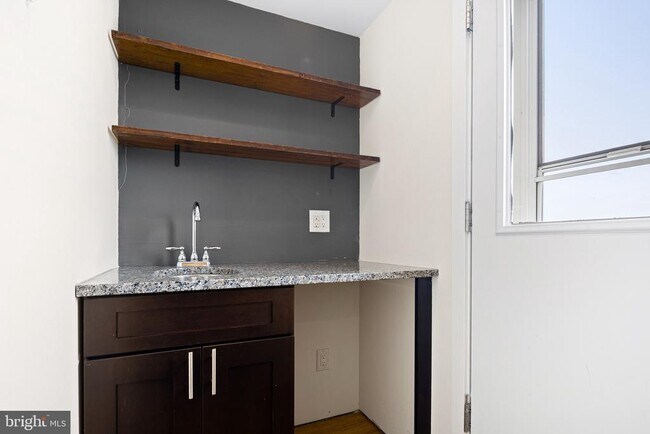 Building Photo - 1746 Wylie St