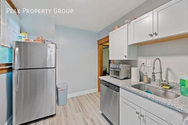 Building Photo - 635 Clemmer Ave