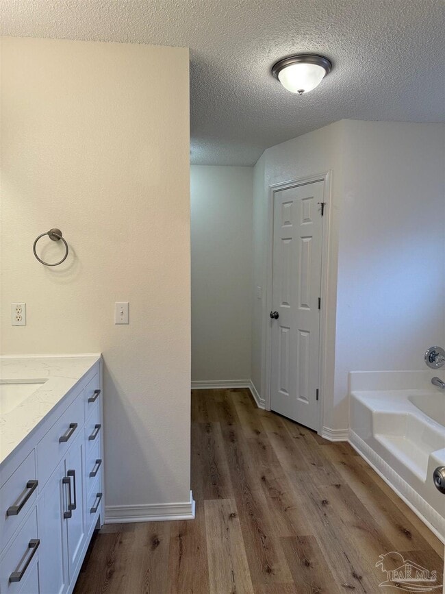 Building Photo - 1667 Condor Dr