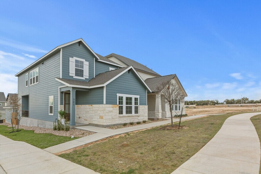 Building Photo - 5900 Whisper Crk Dr