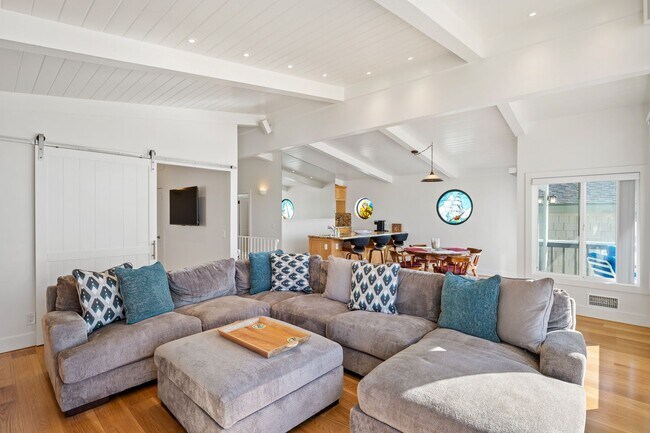 Building Photo - 3321O- Deja Blue | Hollywood Beach Oceanfront| FURNISHED