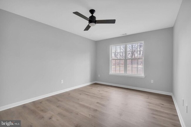 Building Photo - 8720 Sugarwood Ct