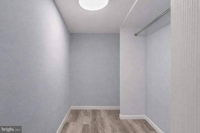 Building Photo - 4702 CHELSEA Ct