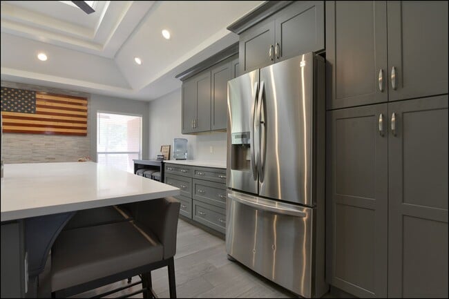 Building Photo - Coming Soon!