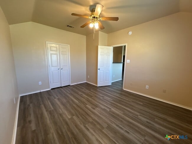 Building Photo - 4805 Sterling Cir