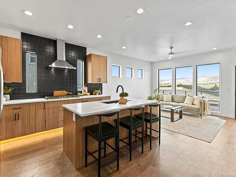 Building Photo - 1277 E Echelon Rdg Ln