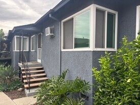 Building Photo - 4706 Catalpa St