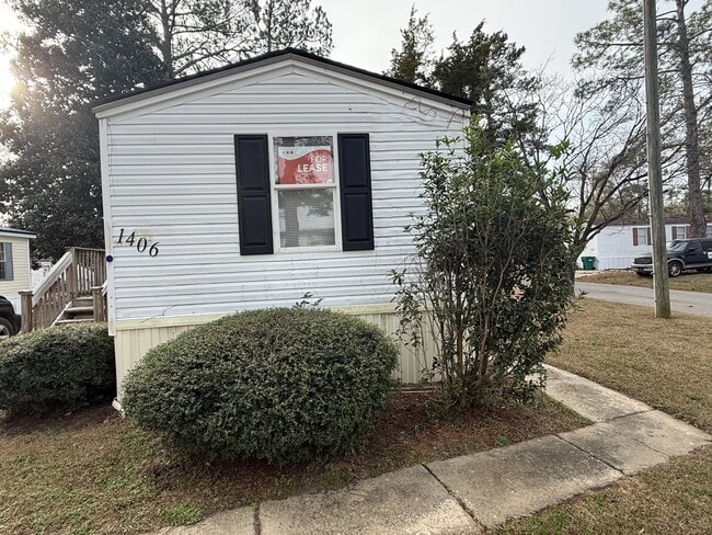 Building Photo - 1406 Bartley Ct