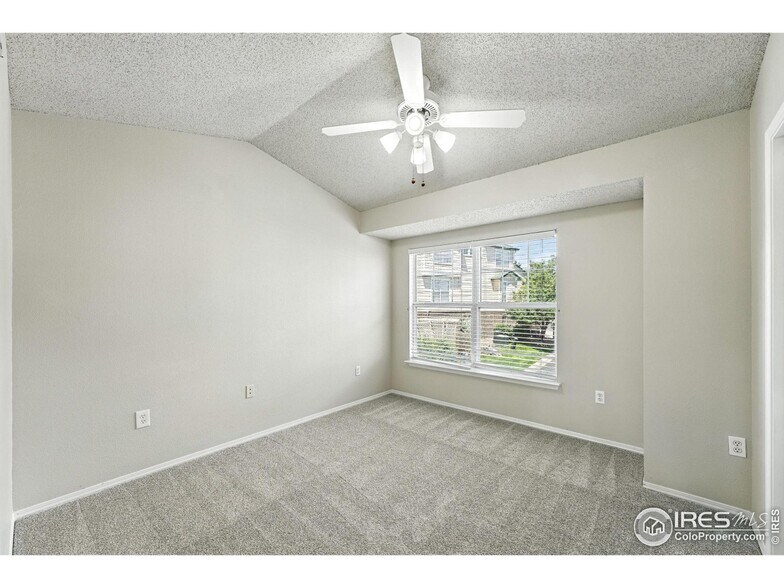 Bedroom - 1876 Mallard Dr