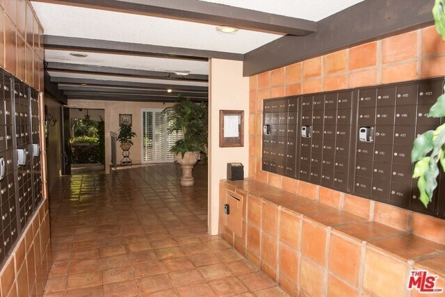 Building Photo - 2700 Cahuenga Blvd E