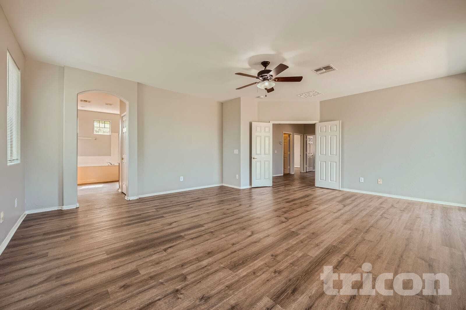 Building Photo - 6808 S 57th Ave