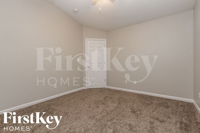 Building Photo - 7138 Jupiter Dr