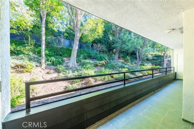 Building Photo - 4774 Park Encino Ln