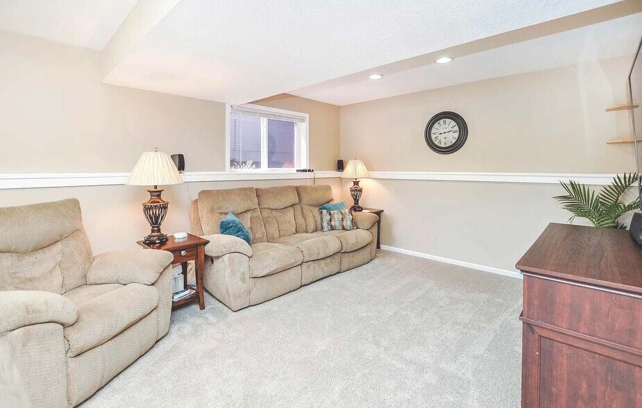 Building Photo - 4831 Opal Ln NW