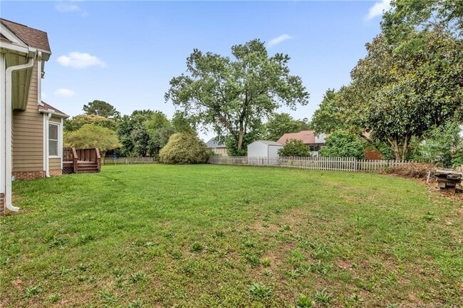 Building Photo - 1183 Helmsley Dr