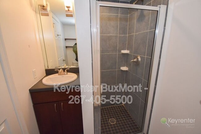 Building Photo - 1401 Kathleen Ct