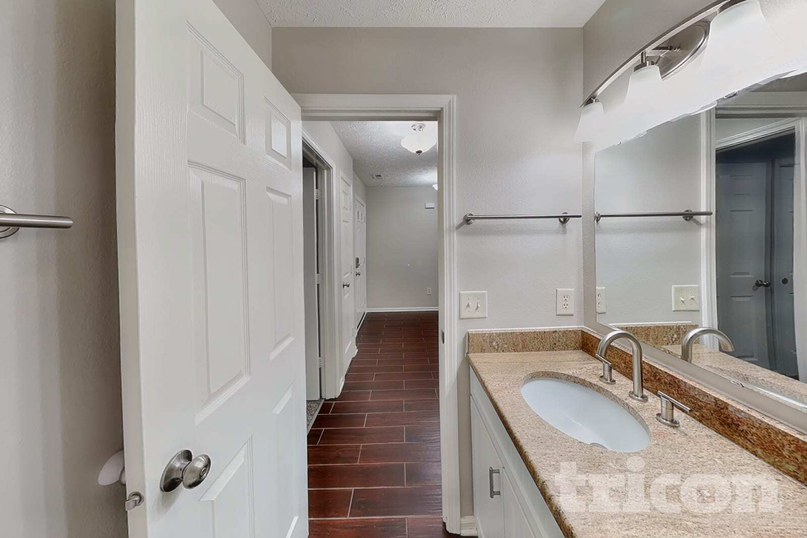 Building Photo - 5847 Mosaic Pl