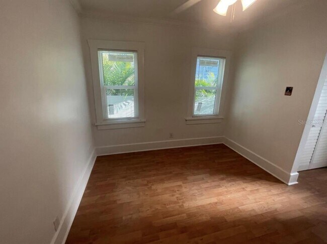 Building Photo - 1231 Highland St N