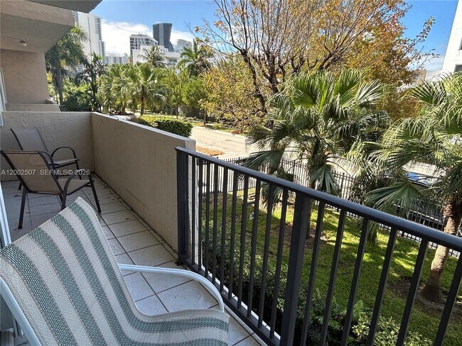 Building Photo - 201 180th Dr