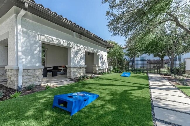 Building Photo - 9914 Military Dr W