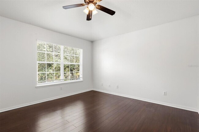 Building Photo - 3310 Pine Oak Trail