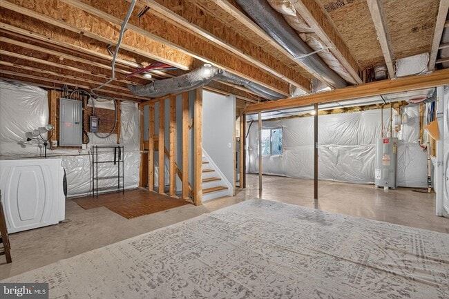 Building Photo - 48 Sussex Dr