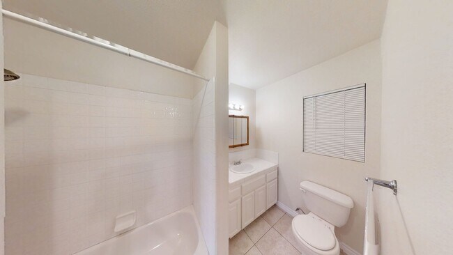 Building Photo - 11942 Douglas St