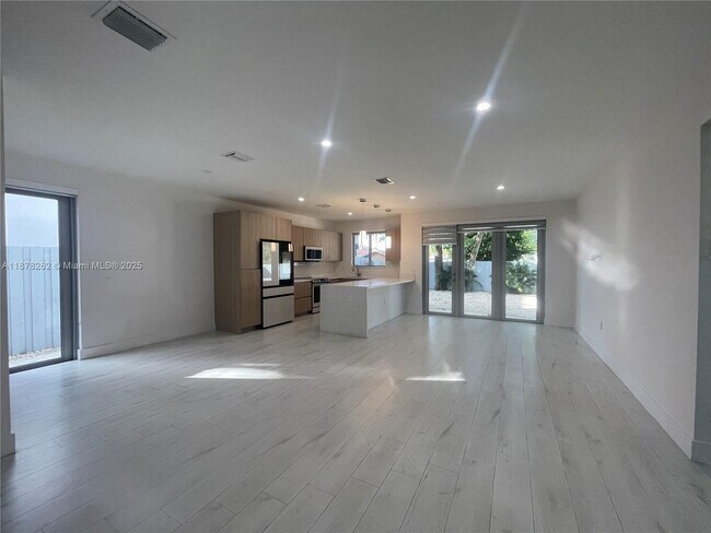 Building Photo - 3155 NW 103rd St