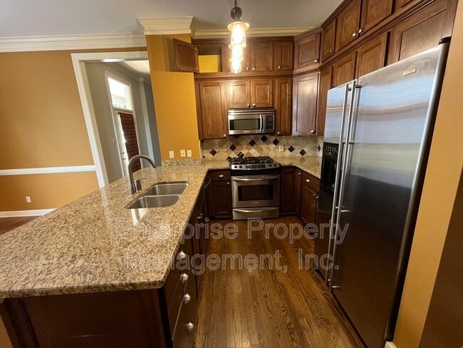 Building Photo - 958 Harbor View Dr