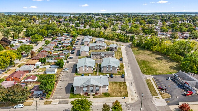 Building Photo - 750 Harrison Blvd