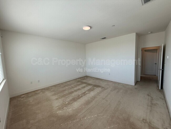 Building Photo - 1510 Barker St