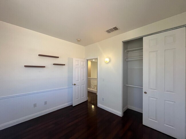 Building Photo - Discover this Gem w/sparkling pool & spa!