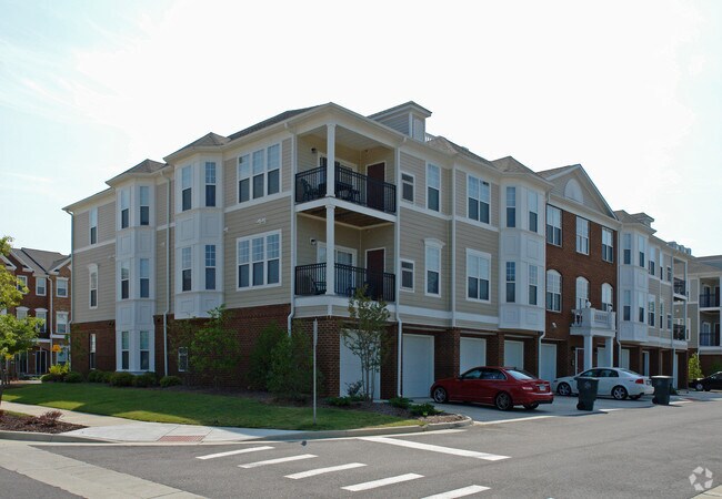 Primary Photo - 600 Red Hill Rd