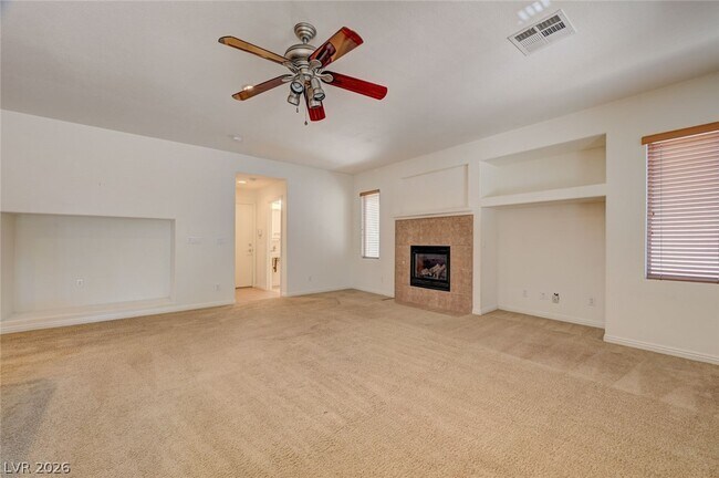Building Photo - 5921 Altissimo St