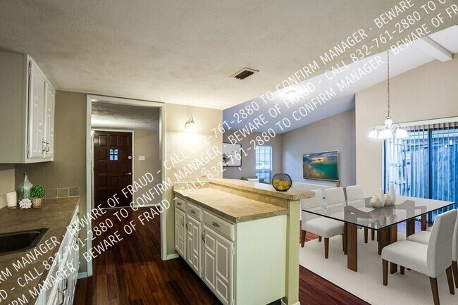 Building Photo - 3121 Fieldview Dr