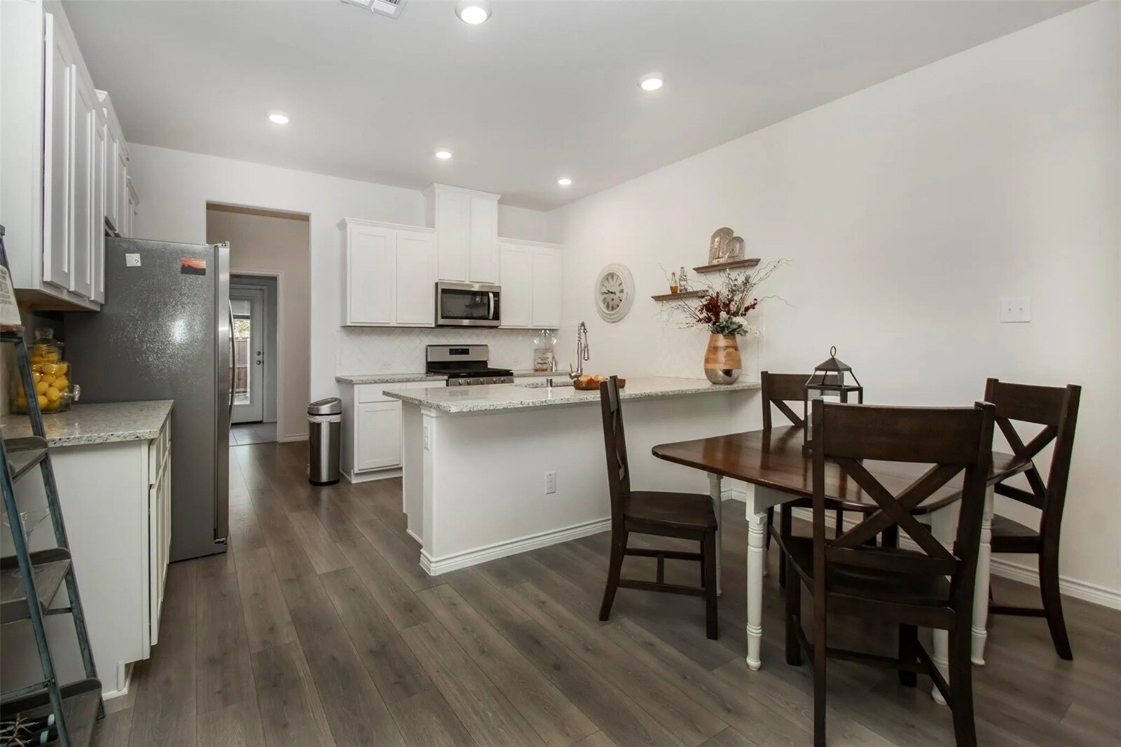 Building Photo - 2348 Opaline Dr