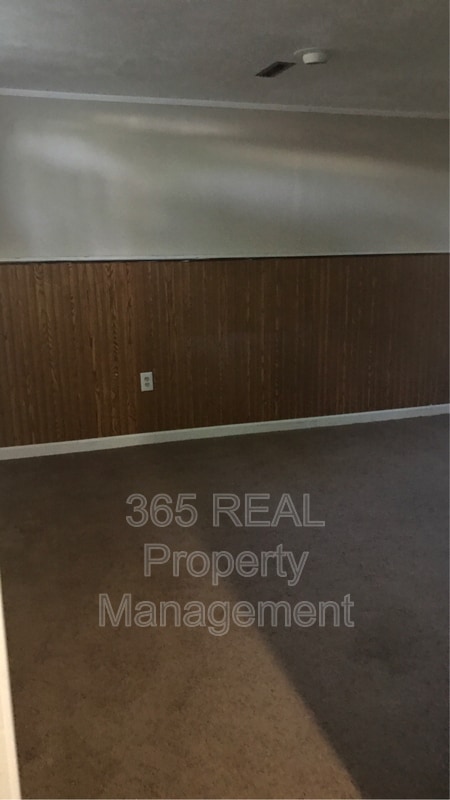 Building Photo - 430 28th Ave